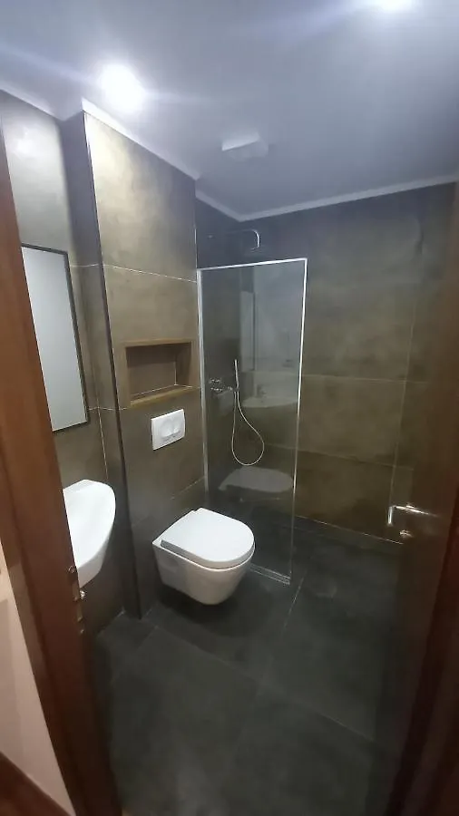 Vladimir Estate Hotel Gjirokaster Homestay