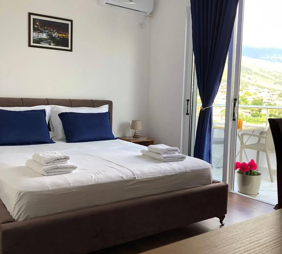 Vladimir Estate Hotel Gjirokaster Homestay