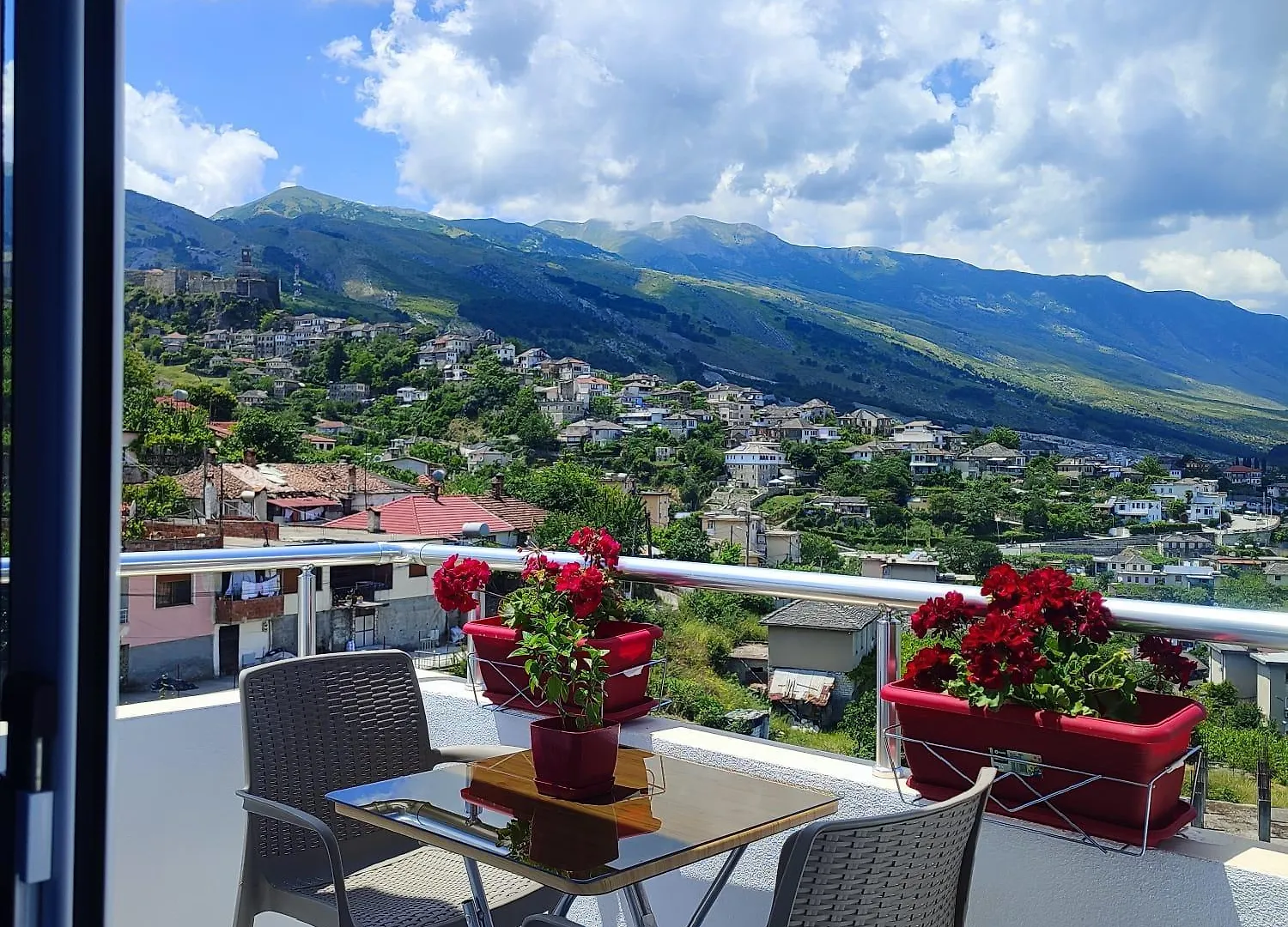 Vladimir Estate Hotel Gjirokaster